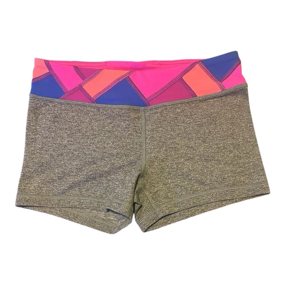 Ivivva Lululemon Girls Shorts Size 14 - Picture 1 of 5